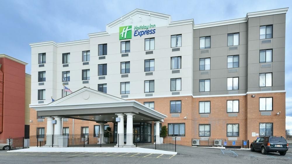 Holiday Inn Express Staten Island West, An Ihg Hotel New York City Exterior photo