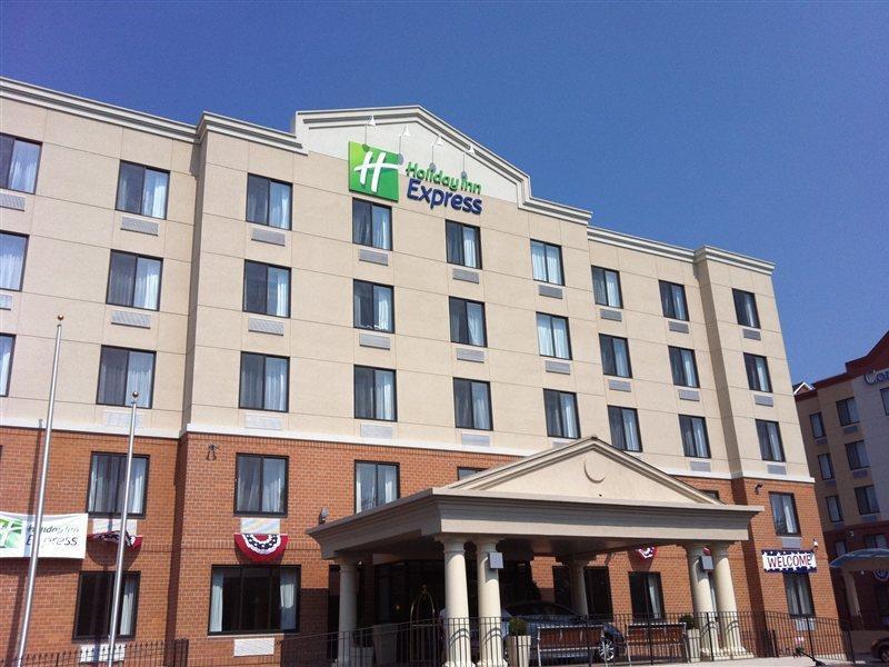 Holiday Inn Express Staten Island West, An Ihg Hotel New York City Exterior photo
