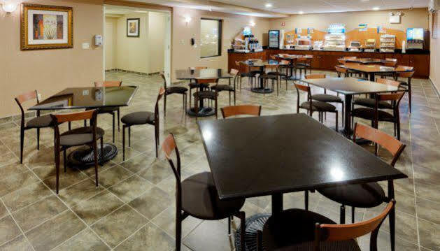 Holiday Inn Express Staten Island West, An Ihg Hotel New York City Exterior photo
